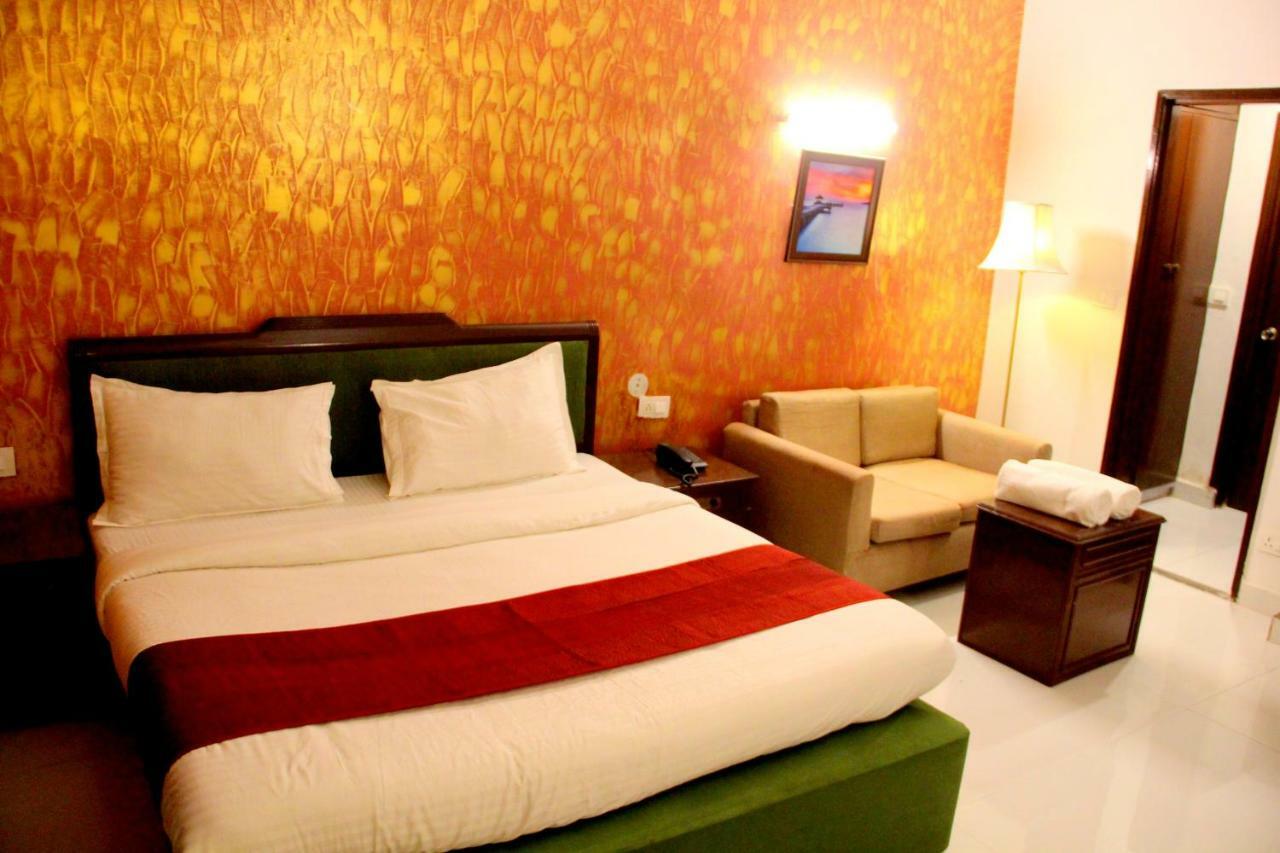 Vasant Palace Mussoorie By Jora Hospitality 外观 照片